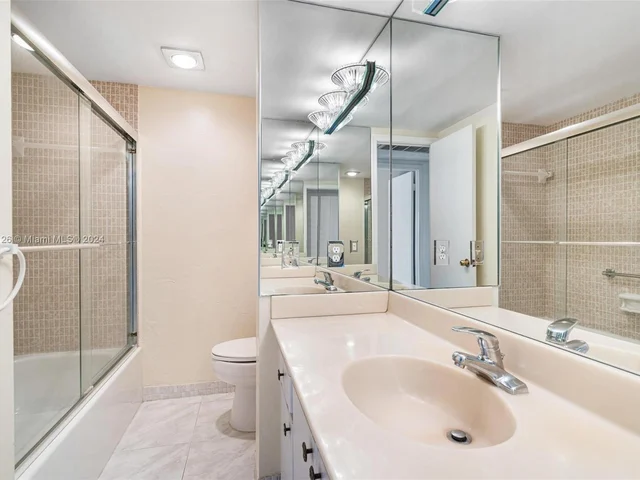 250 NE 20th St # 4250, Boca Raton FL 33431