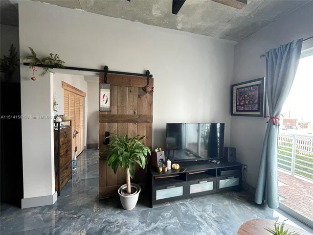 234 NE 3rd St # 1003, Miami FL 33132