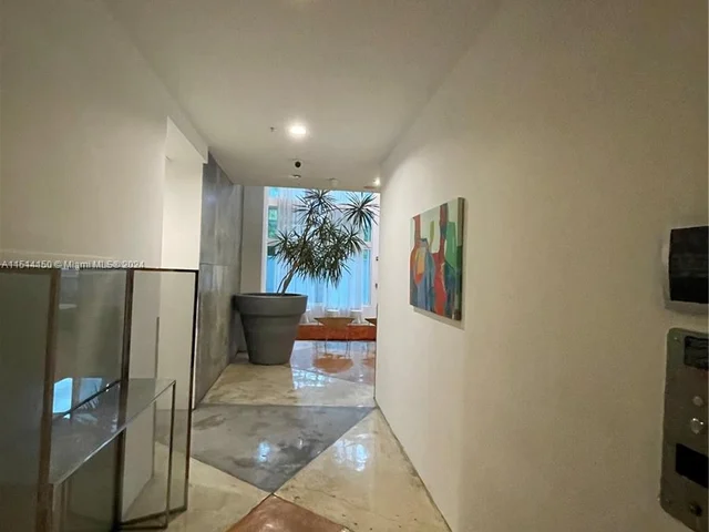 234 NE 3rd St # 1003, Miami FL 33132