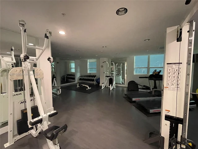 234 NE 3rd St # 1003, Miami FL 33132