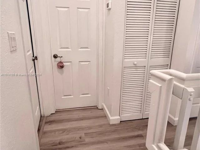 2935 SE 1st Dr # 11, Homestead FL 33033