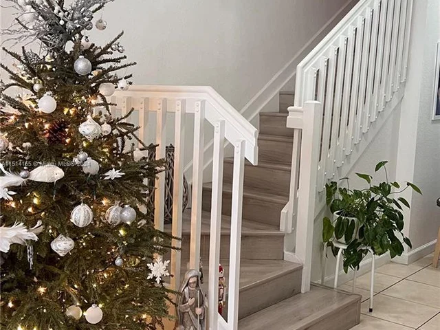 2935 SE 1st Dr # 11, Homestead FL 33033