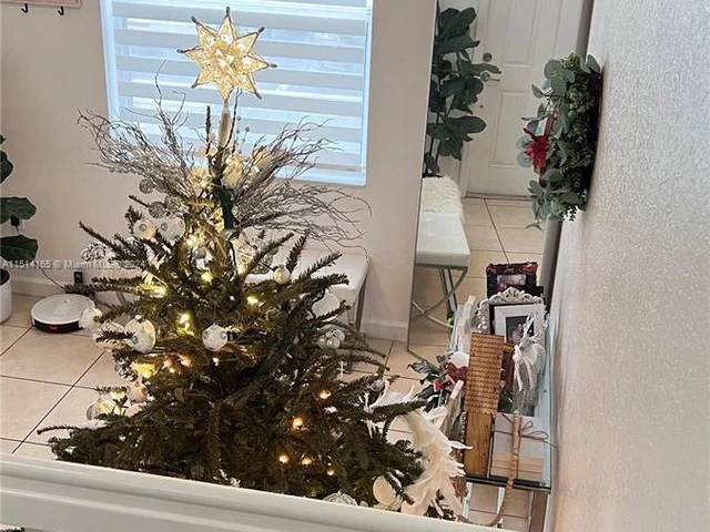 2935 SE 1st Dr # 11, Homestead FL 33033