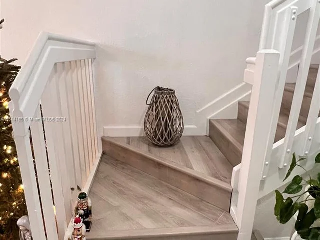 2935 SE 1st Dr # 11, Homestead FL 33033