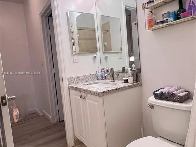 2935 SE 1st Dr # 11, Homestead FL 33033