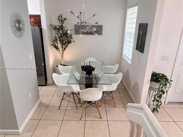 2935 SE 1st Dr # 11, Homestead FL 33033