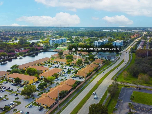 550 NW 214th St # 204, Miami Gardens FL 33169