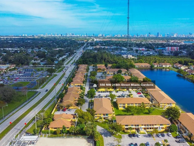 550 NW 214th St # 204, Miami Gardens FL 33169