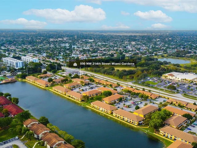 550 NW 214th St # 204, Miami Gardens FL 33169