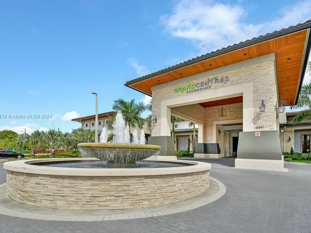 8195 NW 104th Ave # 2, Doral FL 33178