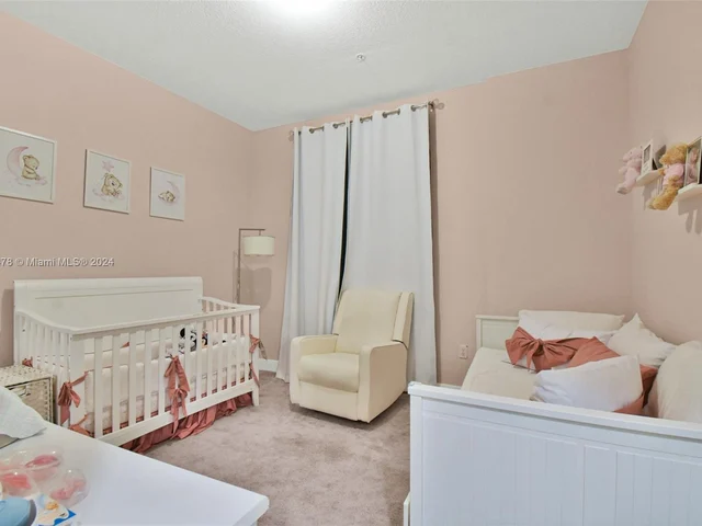 8195 NW 104th Ave # 2, Doral FL 33178