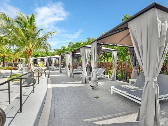 8195 NW 104th Ave # 2, Doral FL 33178