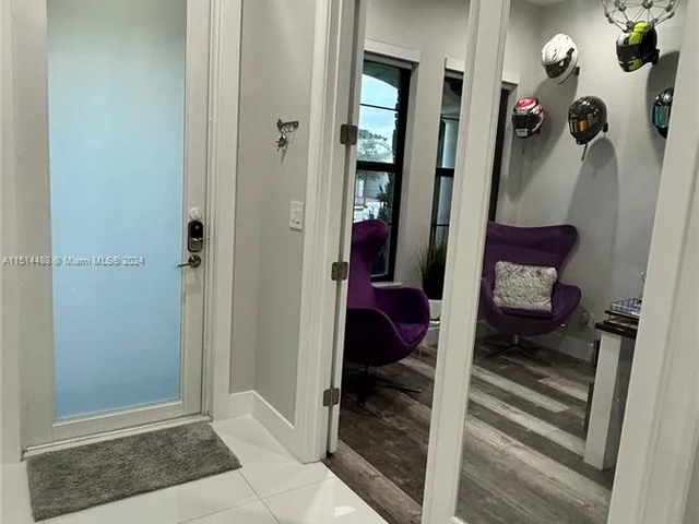 9203 NW 39th St, Coral Springs FL 33065