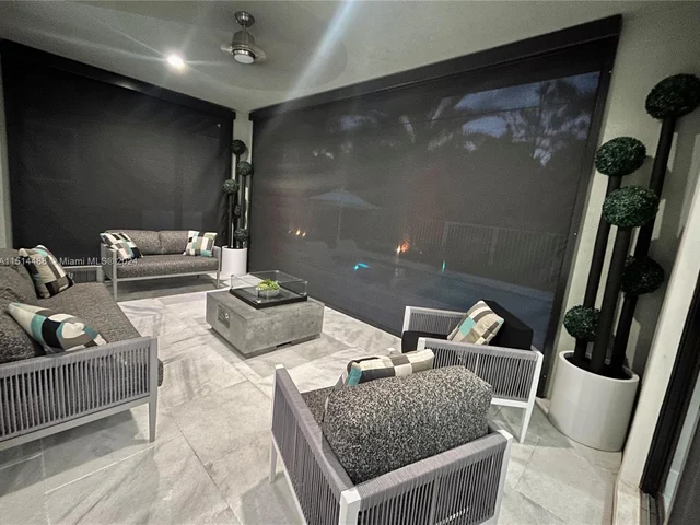 9203 NW 39th St, Coral Springs FL 33065