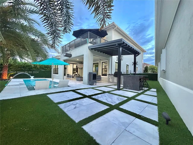 9203 NW 39th St, Coral Springs FL 33065