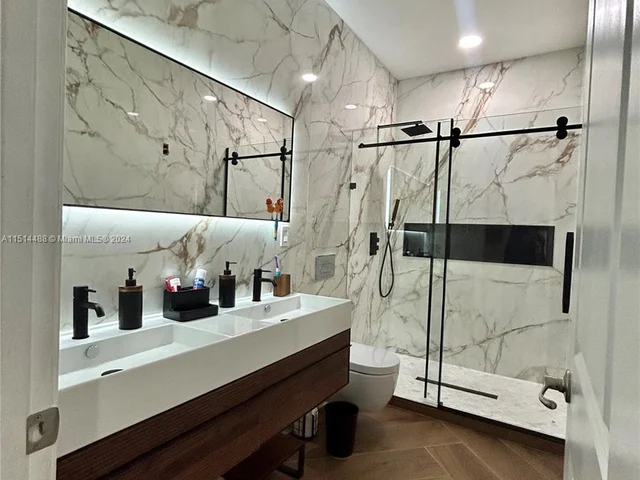 9203 NW 39th St, Coral Springs FL 33065