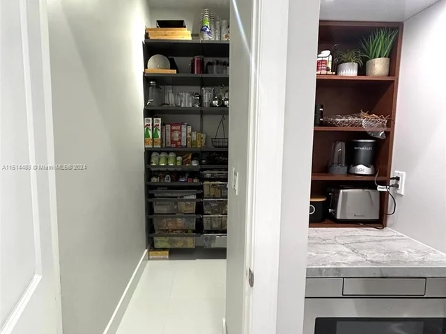 9203 NW 39th St, Coral Springs FL 33065