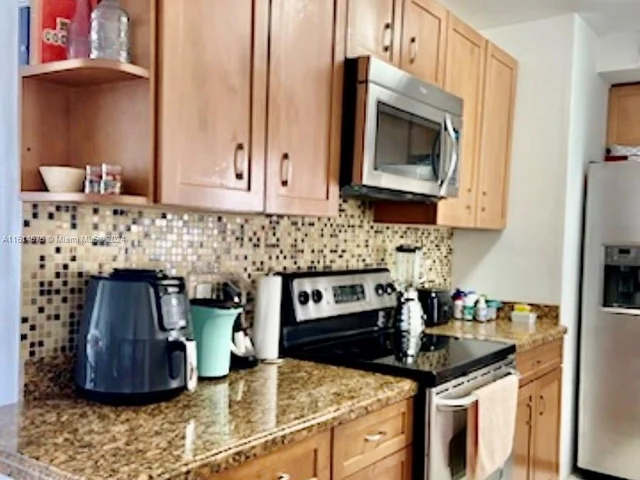 9101 E Bay Harbor Dr # 306, Bay Harbor Islands FL 33154