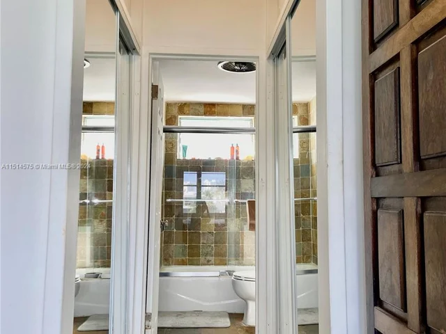 9101 E Bay Harbor Dr # 306, Bay Harbor Islands FL 33154