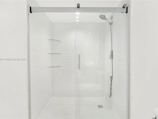 1865 Brickell Ave # A1011, Miami FL 33129