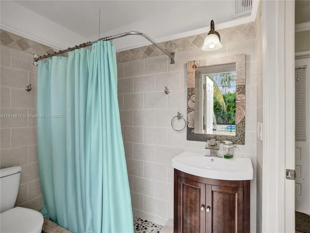 4821 NE 26th Ave, Fort Lauderdale FL 33308