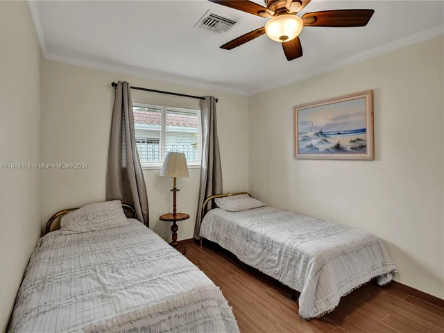 4821 NE 26th Ave, Fort Lauderdale FL 33308