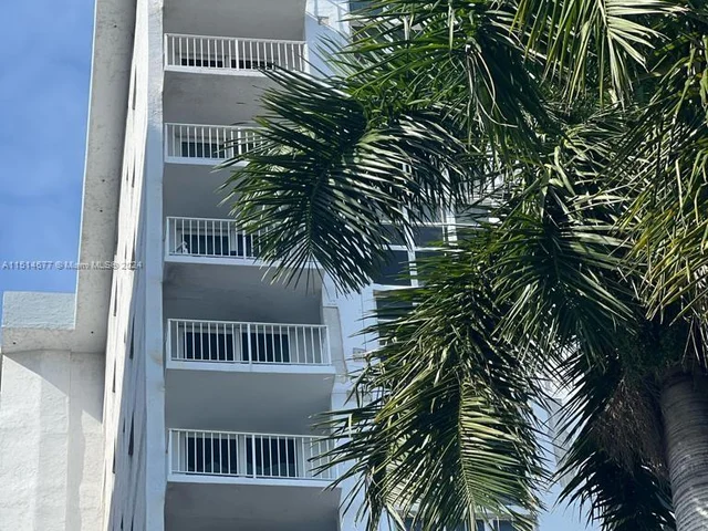 1228 West Ave # 910, Miami Beach FL 33139