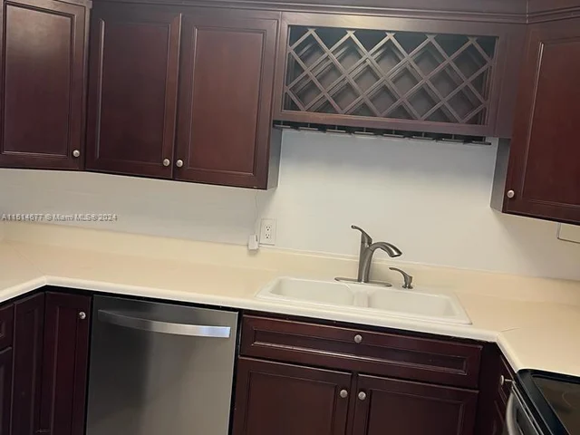 1228 West Ave # 910, Miami Beach FL 33139