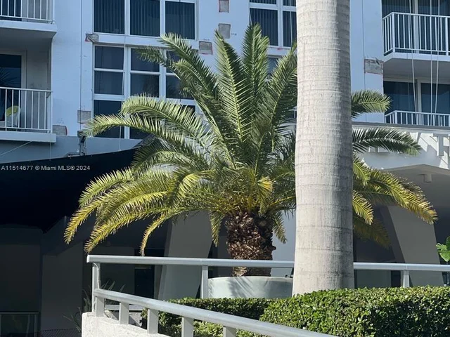 1228 West Ave # 910, Miami Beach FL 33139