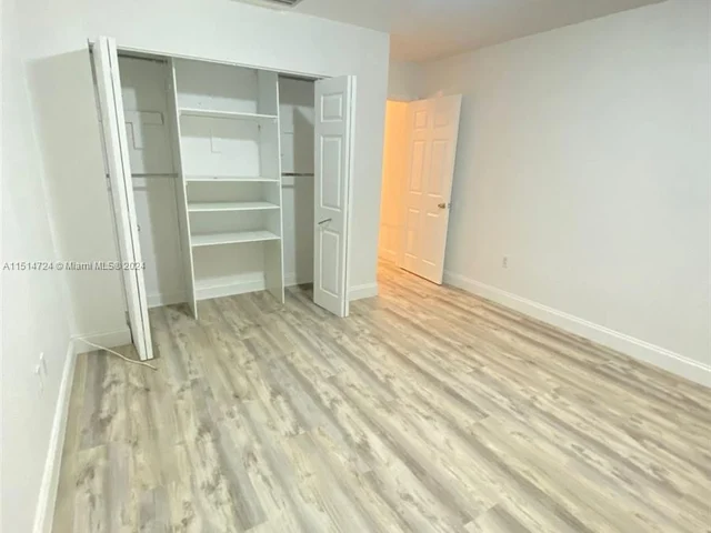 1616 NE 151st St # 1616, North Miami Beach FL 33162