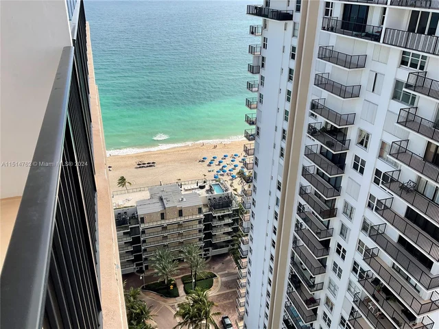 2101 S Ocean Dr # 2808, Hollywood FL 33019