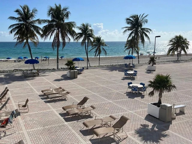 2101 S Ocean Dr # 2808, Hollywood FL 33019