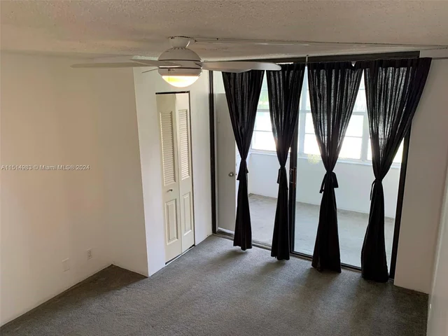 2771 Taft St # 207, Hollywood FL 33020