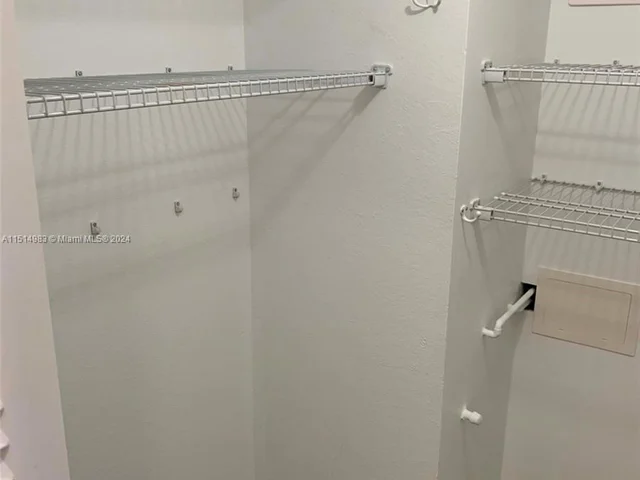 2771 Taft St # 207, Hollywood FL 33020