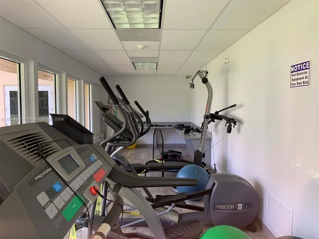 2771 Taft St # 207, Hollywood FL 33020