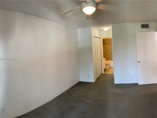 2771 Taft St # 207, Hollywood FL 33020