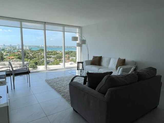 10275 Collins Ave # 1129, Bal Harbour FL 33154
