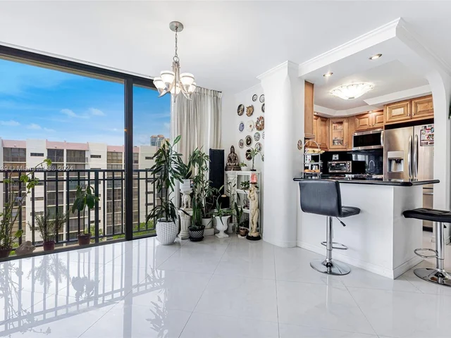 17011 N Bay Rd # 906, Sunny Isles Beach FL 33160