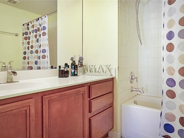 9681 Lago Dr # 9681, Boynton Beach FL 33472