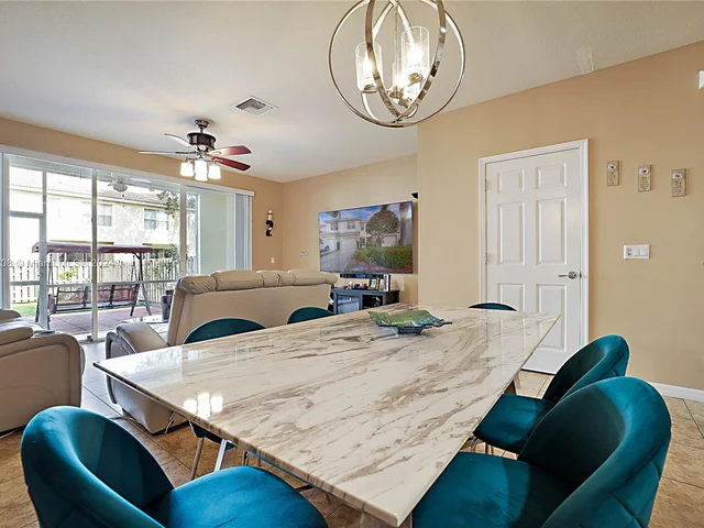 9681 Lago Dr # 9681, Boynton Beach FL 33472