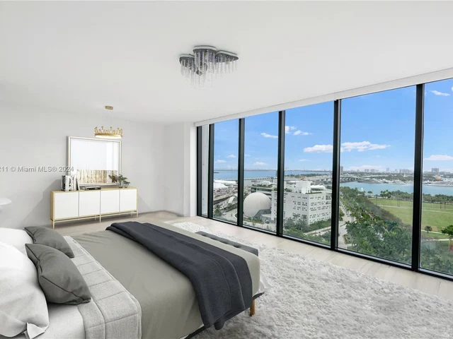 1000 Biscayne Blvd # 1202, Miami FL 33132