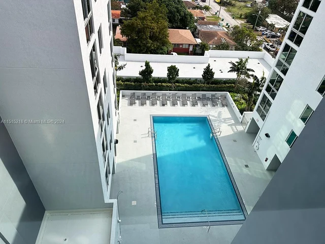 61 NW 37th Ave # 1023, Miami FL 33125