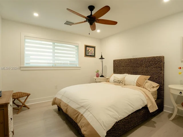 1353 Van Buren St, Hollywood FL 33019