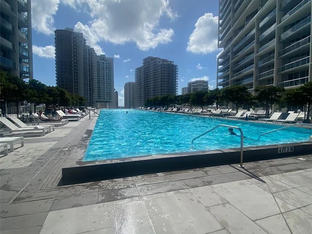 475 Brickell Ave # 5508, Miami FL 33131