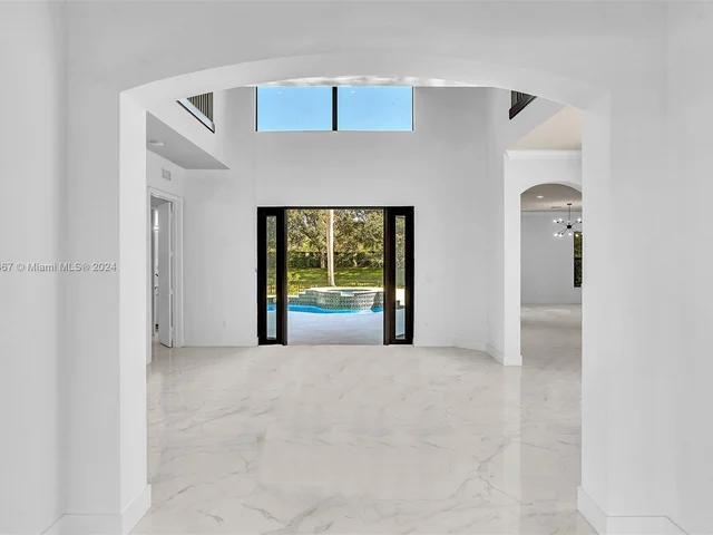 8731 NW 41st St, Cooper City FL 33024