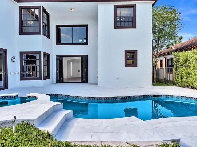 8731 NW 41st St, Cooper City FL 33024