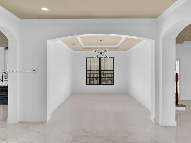 8731 NW 41st St, Cooper City FL 33024