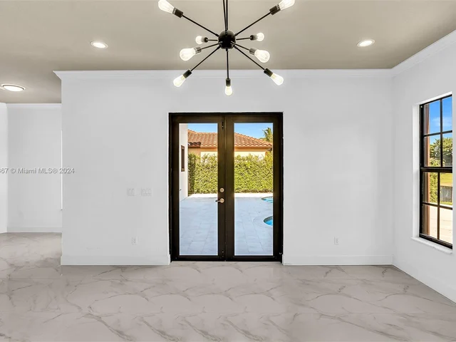 8731 NW 41st St, Cooper City FL 33024