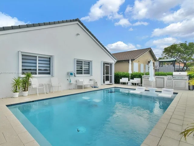 13236 SW 52nd St, Miramar FL 33027