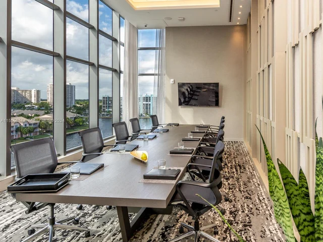 4010 S Ocean Dr # T4005, Hollywood FL 33019